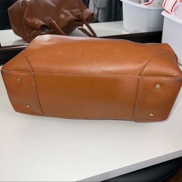Tory Burch Robinson Brown Leather Large Tote Bag - Picture 9 of 16